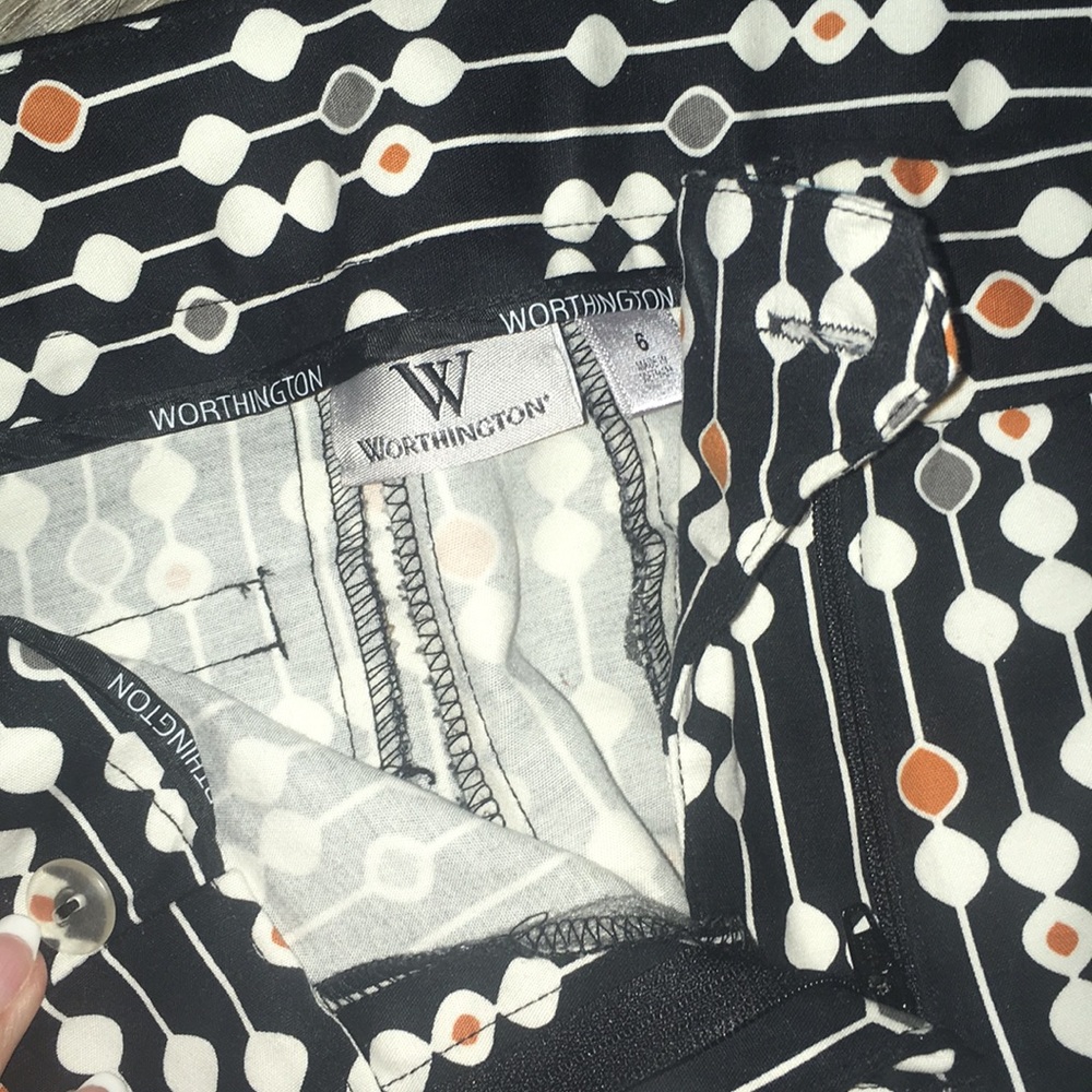 Patterned pants - Picture 2 of 2